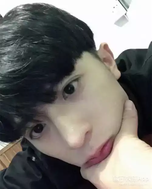 郑晓彤